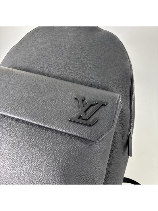 Louis Vuitton LV Aerogram Takeoff Backpack main image 15